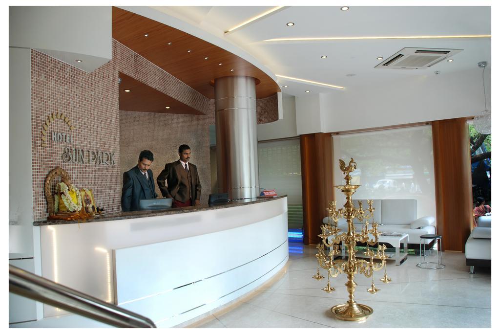 Hotel Sun Park Pondicherry Exterior foto