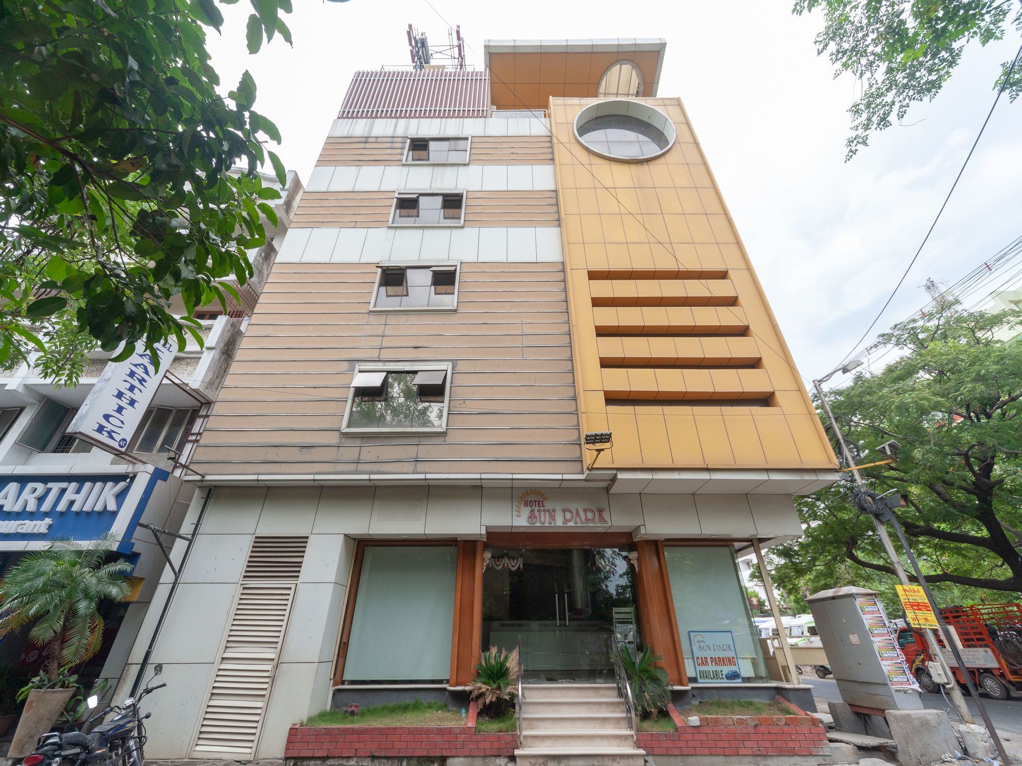 Hotel Sun Park Pondicherry Exterior foto